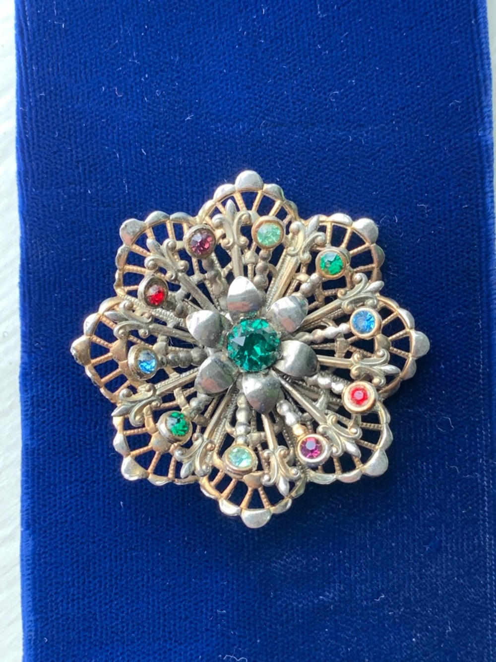 Vintage Gold Washed Silver Filigree Multicolor Rhinestone Brooch - Green Center